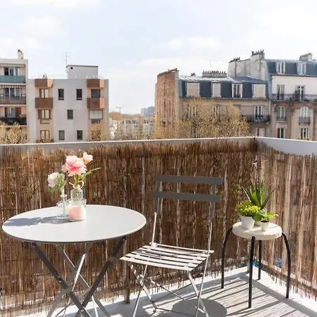 Апартаменты Le Citadin-t1-28m2-pte Paris M7 Ле-Кримлен-Бисетр