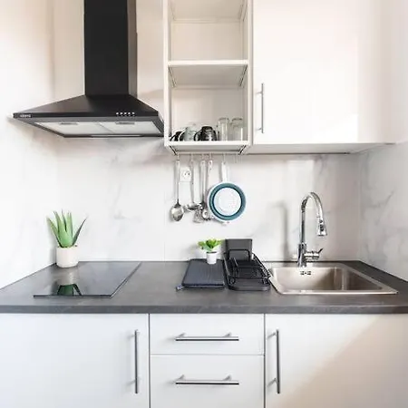 Апартаменты Le Citadin-t1-28m2-pte Paris M7 *