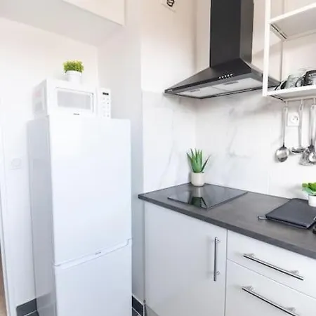Le Citadin-t1-28m2-pte Paris M7 Апартаменты *